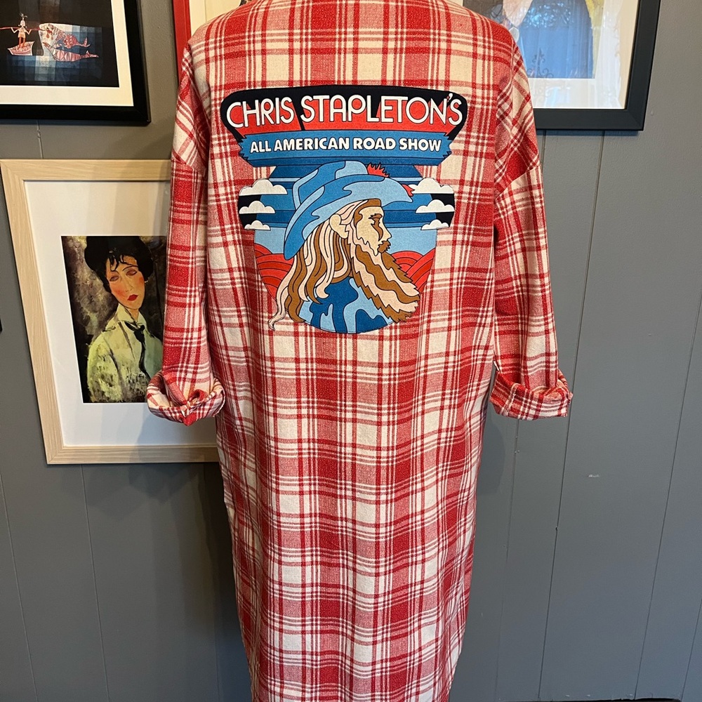 Chris Stapleton Red Plaid Long Shirt with Graphic Back Women’s Size Medium/Large